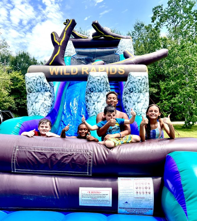 bounce house rental party fun